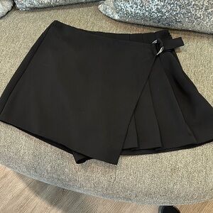 Zara shorts with a cover-up and a buckle on the side size medium